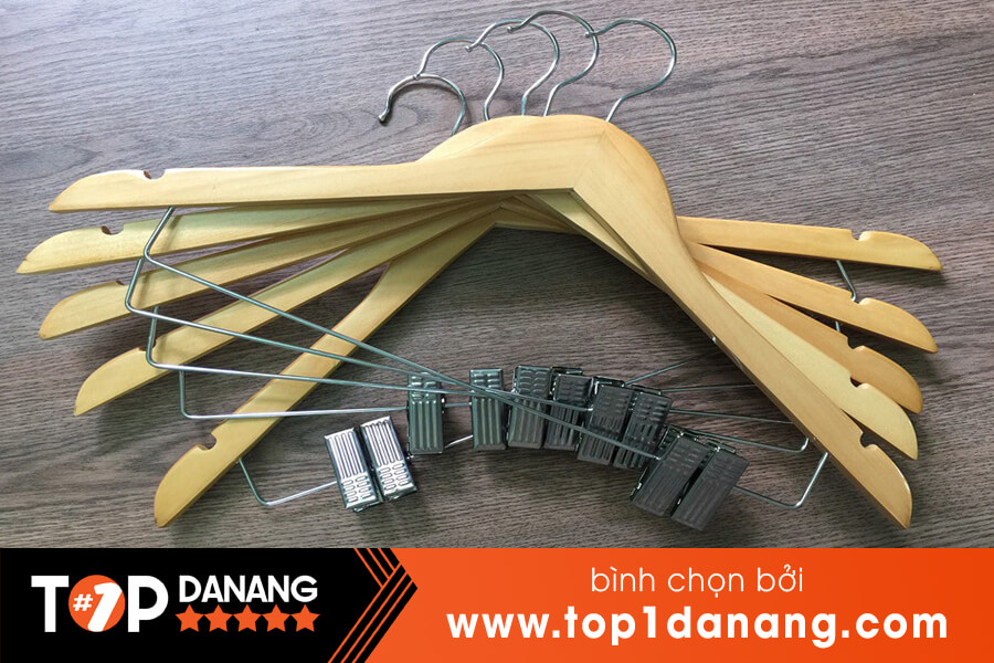 Bán móc gỗ treo quần áo tại Đà Nẵng