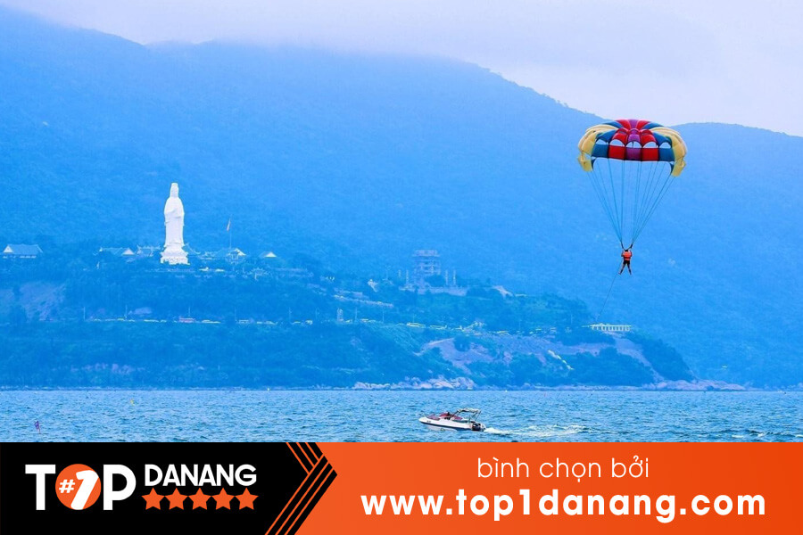 Cano kéo dù bay Đà Nẵng