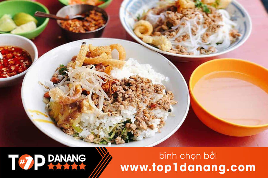 Cơm hến Đà Nẵng