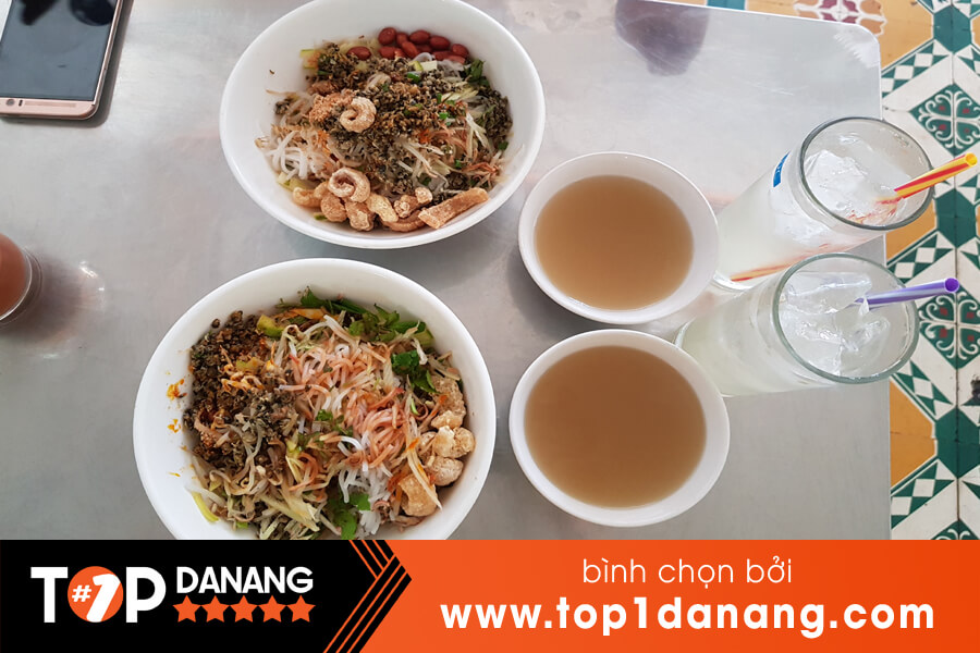 Cơm hến Ông Ích Khiêm Đà Nẵng