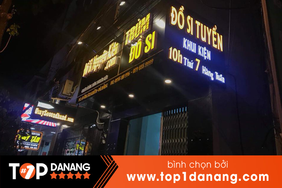 Cửa hàng đồ bành tại Đà Nẵng