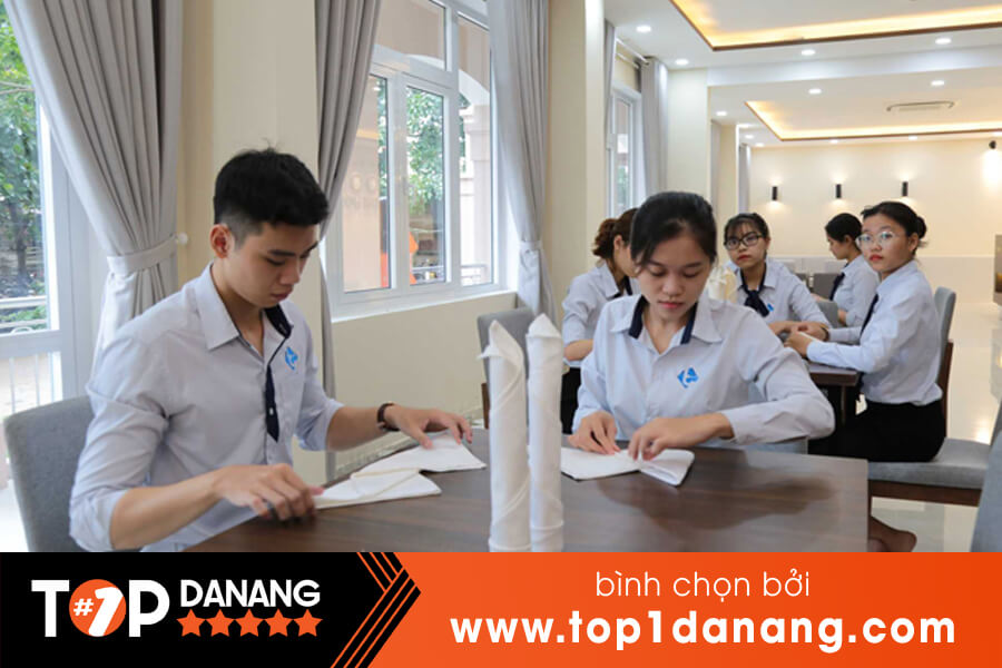 Đại học Du Lịch Đà Nẵng