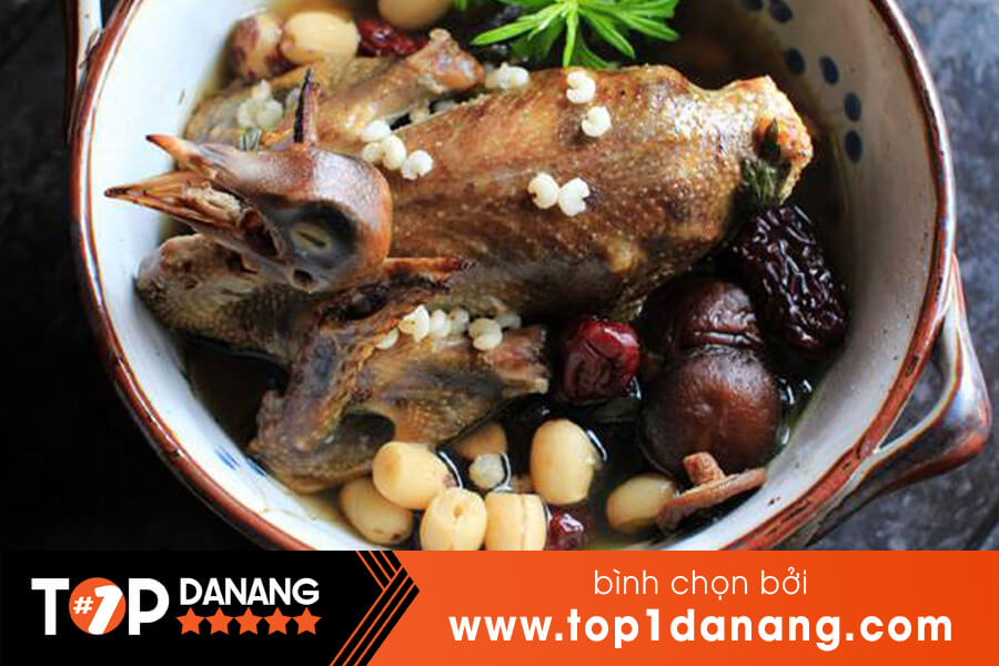 Gà tiềm thuốc bắc