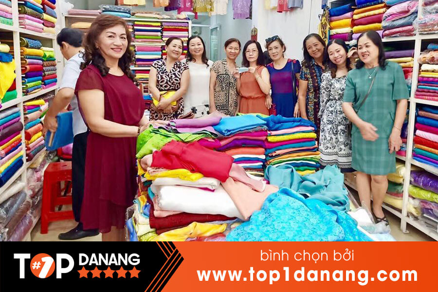 Khăn quàng cổ đẹp ở Đà Nẵng