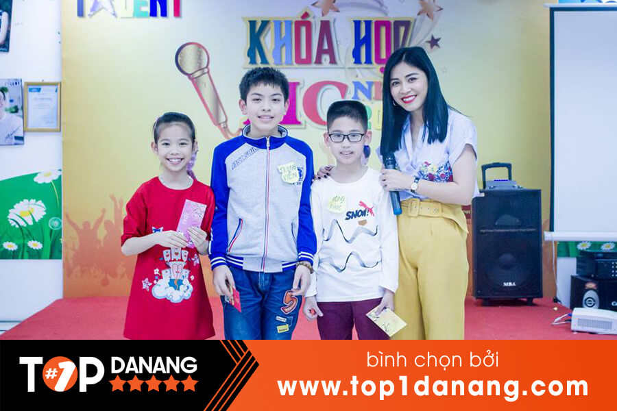 Lớp học MC nhí tại Đà Nẵng