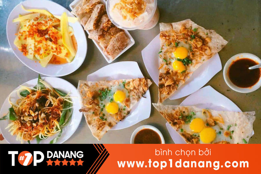 Quán ăn vặt trong hẻm Đà Nẵng  