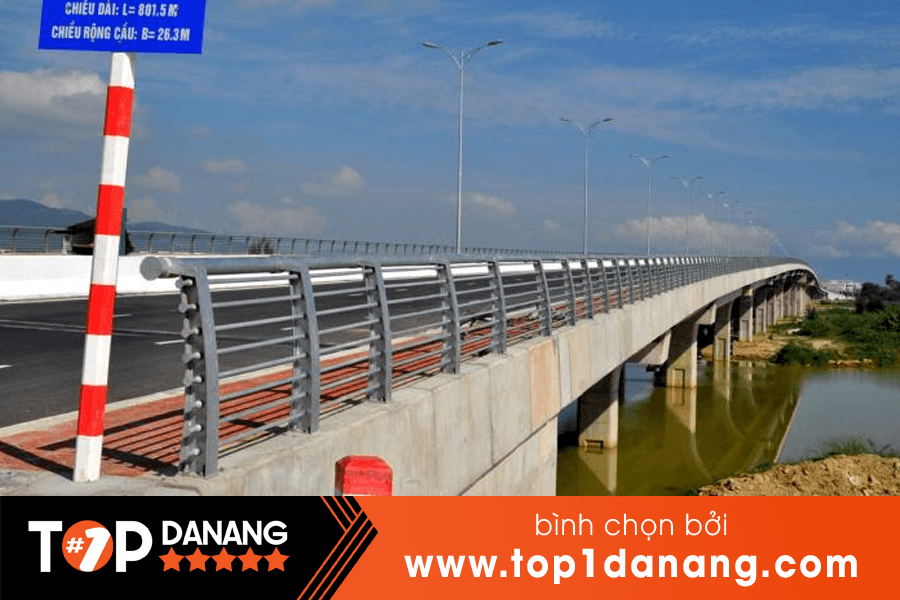 Cây cầu bắt qua sông Hàn Đà Nẵng Nguyễn Tri Phương