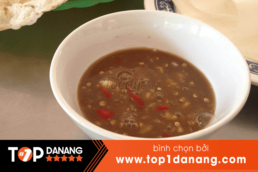Nước chấm ở Đặc sản Trần