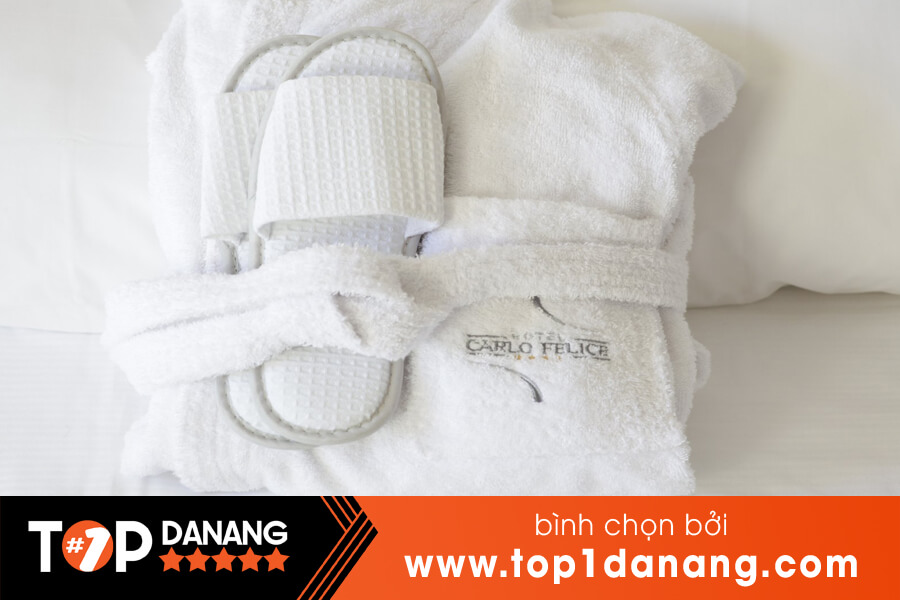 Áo choàng tắm khách sạn ở Đà Nẵng