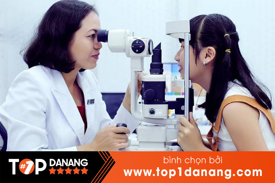 Bác sĩ mắt Đà Nẵng