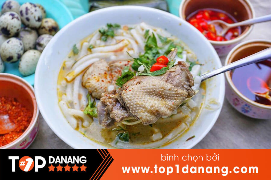 Bánh canh vịt tại Đà Nẵng