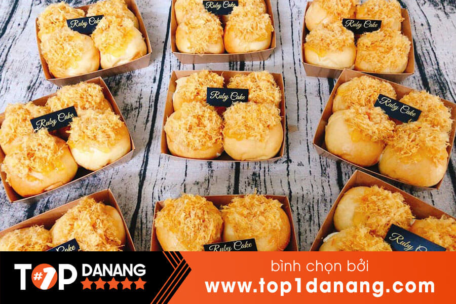 Bông lan trứng muối Đà Nẵng