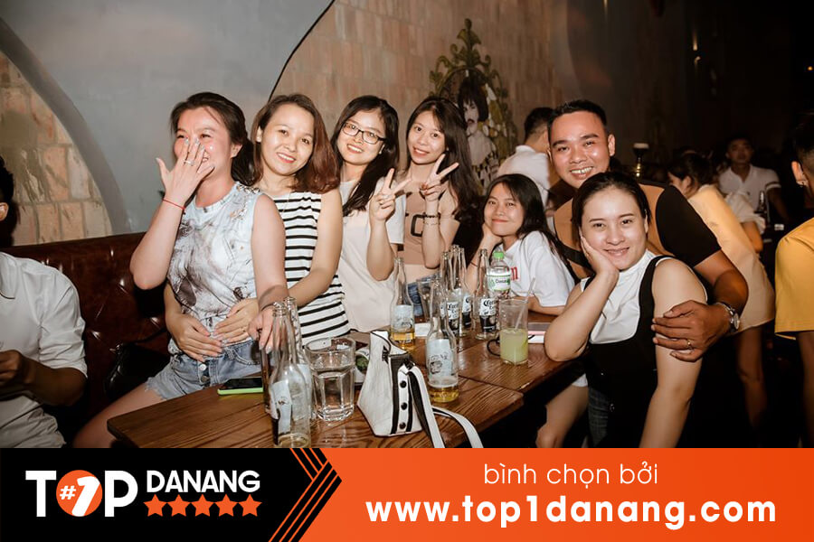 Đặt bàn On The Radio Đà Nẵng