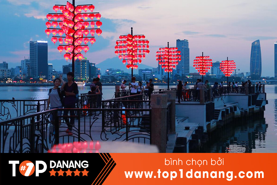 Giá tham quan du lịch Đà Nẵng free