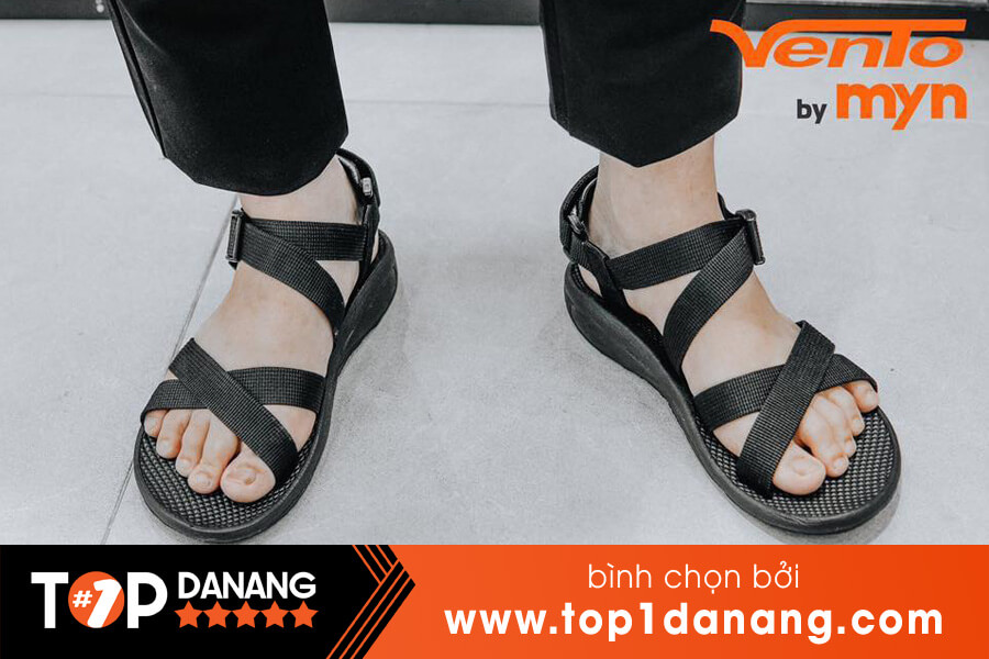 Giày đi học ở Đà Nẵng 