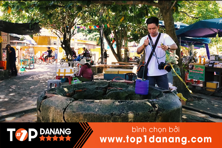 Giếng cổ Chăm Cù Lao Chàm 