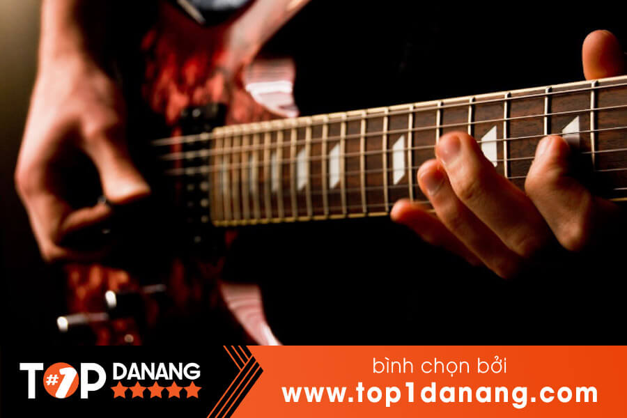 Guitar điện ở Đà Nẵng