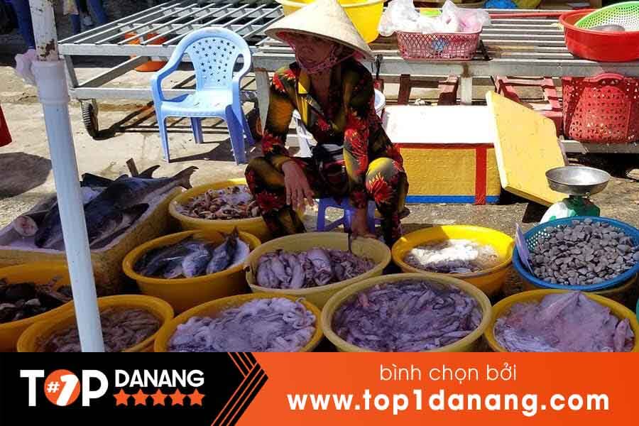 Hải sản chợ Bình Kỳ Đà Nẵng