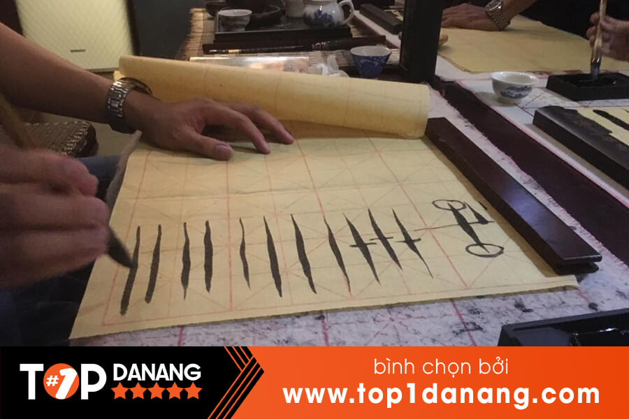 Học thư pháp ở Đà Nẵng