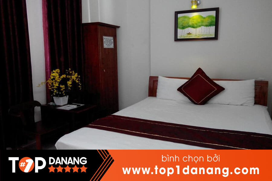 Khách sạn trên đường Nguyên Tất Thành Đà Nẵng