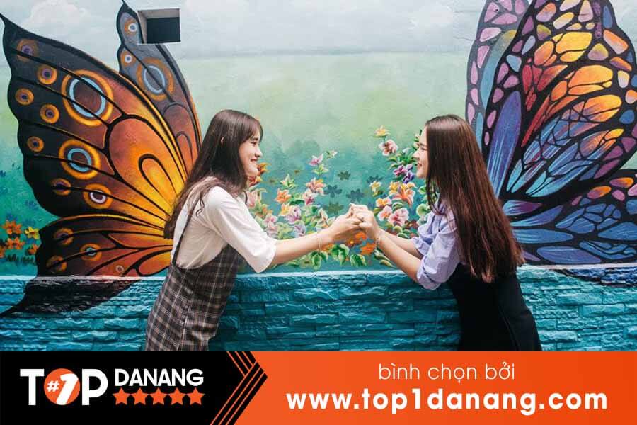 Làng Bích Họa ở Đà Nẵng