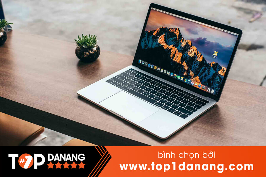 Macbook Đà Nẵng chính hãng