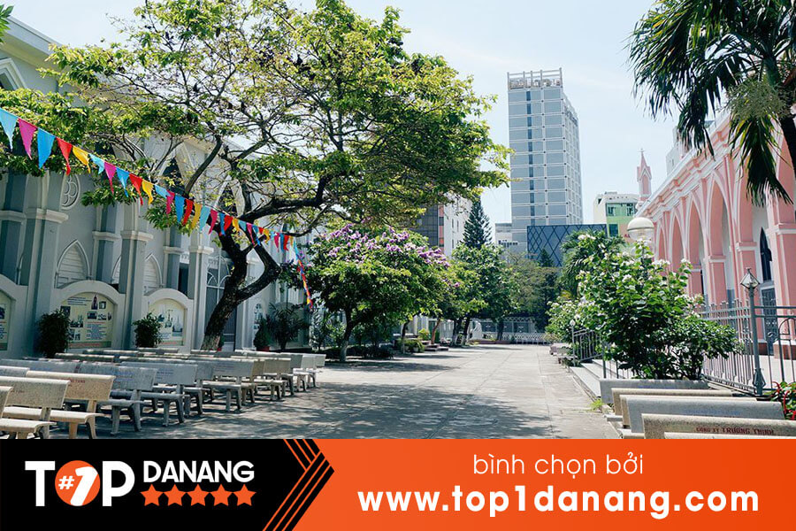 Nhà thờ giáo xứ chính tòa Đà Nẵng