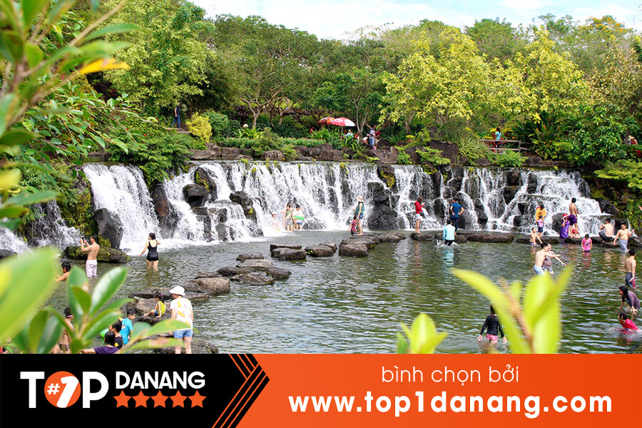 Suối mơ Đà Nẵng giá vé