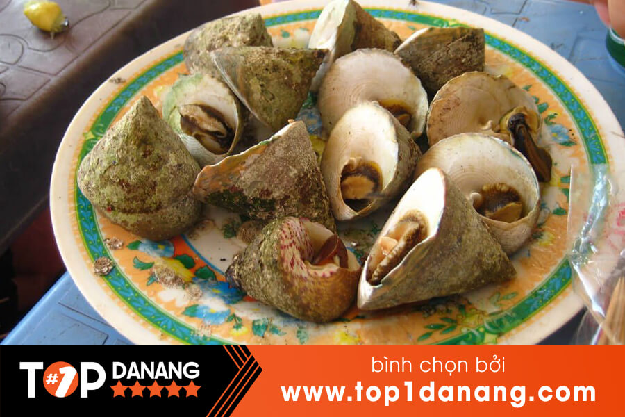 Thưởng thức ốc vú nàng