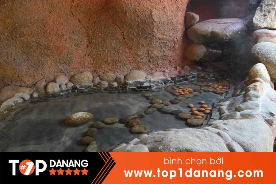 Trứng trường thọ Núi Thần Tài