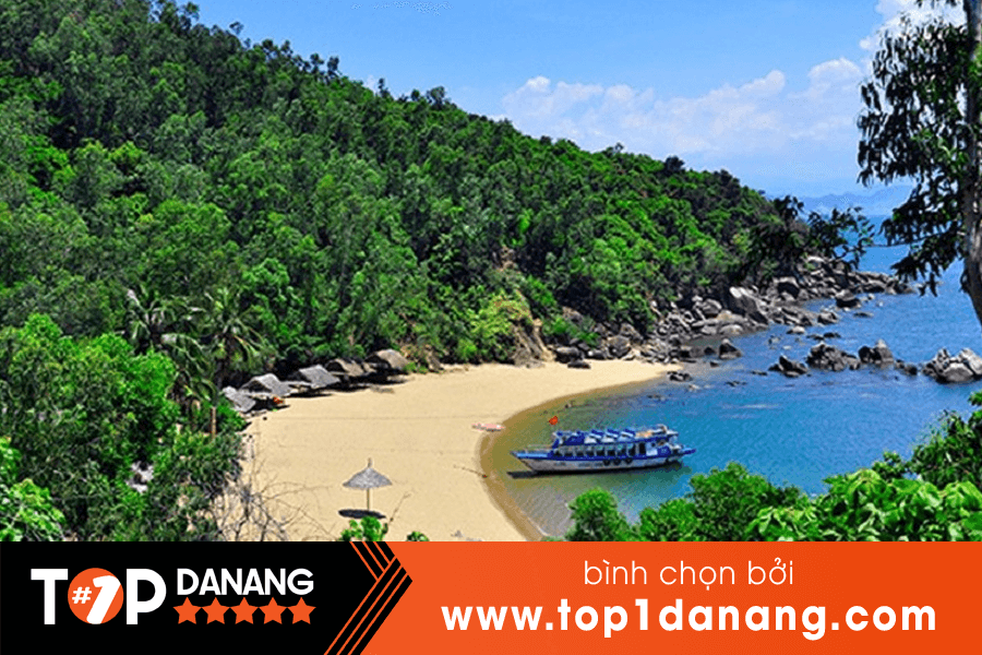 Dịch vụ câu cá Đà Nẵng nổi tiếng - Bãi Cát vàng