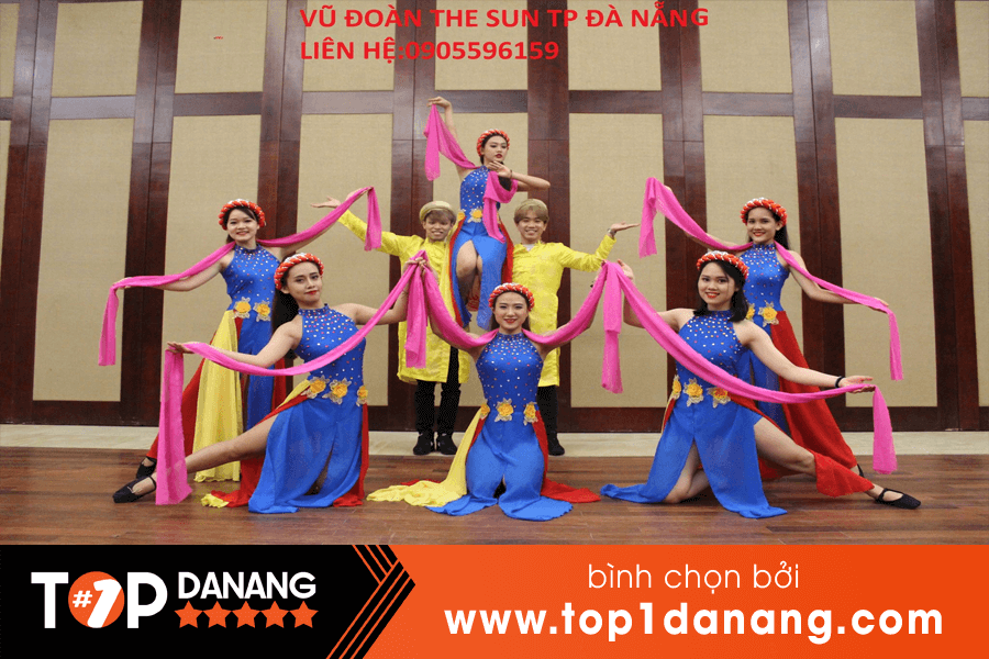 Cho thuê trang phục biểu diễn uy tín The Sun