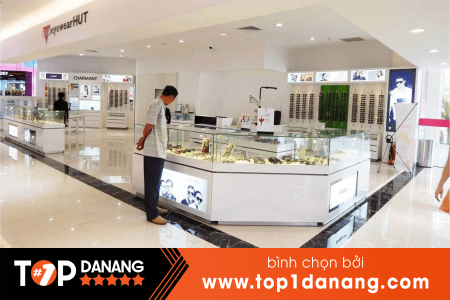 Cắt kính cận hàng đầu Đà Nẵng Eyewear HUT