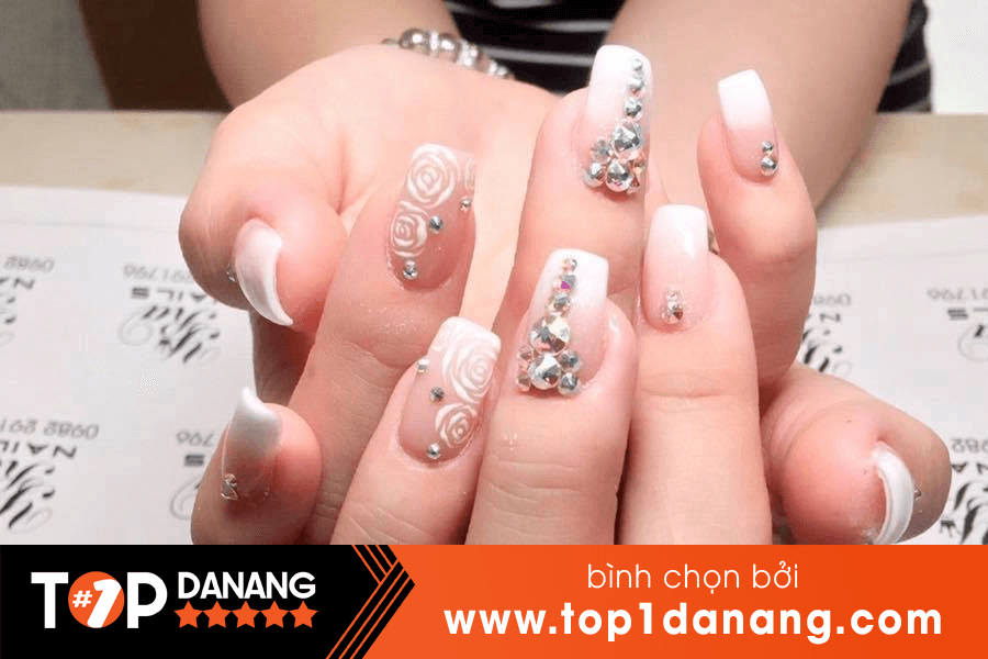 Đào tạo học nail chất lượng đà nẵng Yra nails