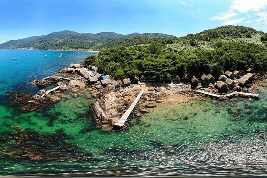 Bãi đá đẹp Đà Nẵng - Bãi Đá Obama