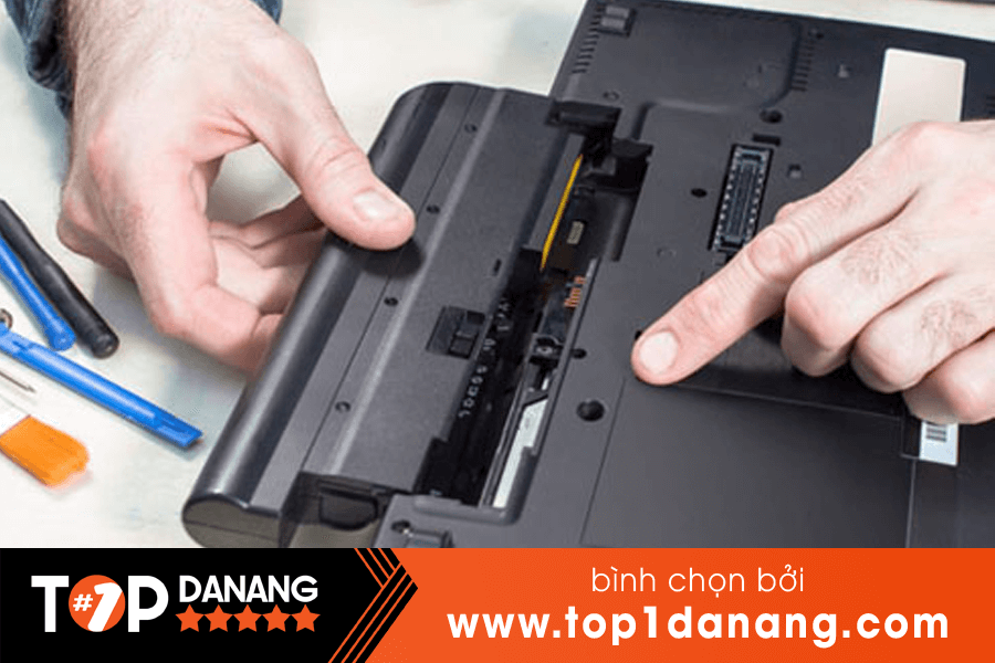 Thay pin laptop tại Tứ Phương Laptop đà nẵng