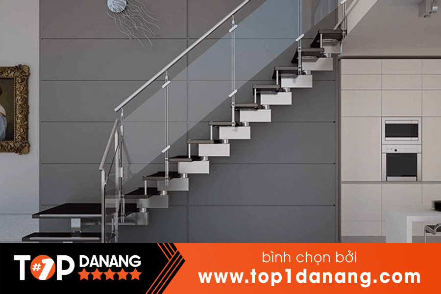 dịch vụ thi công lan can kính cầu thang uy tín đà nẵng minh khang